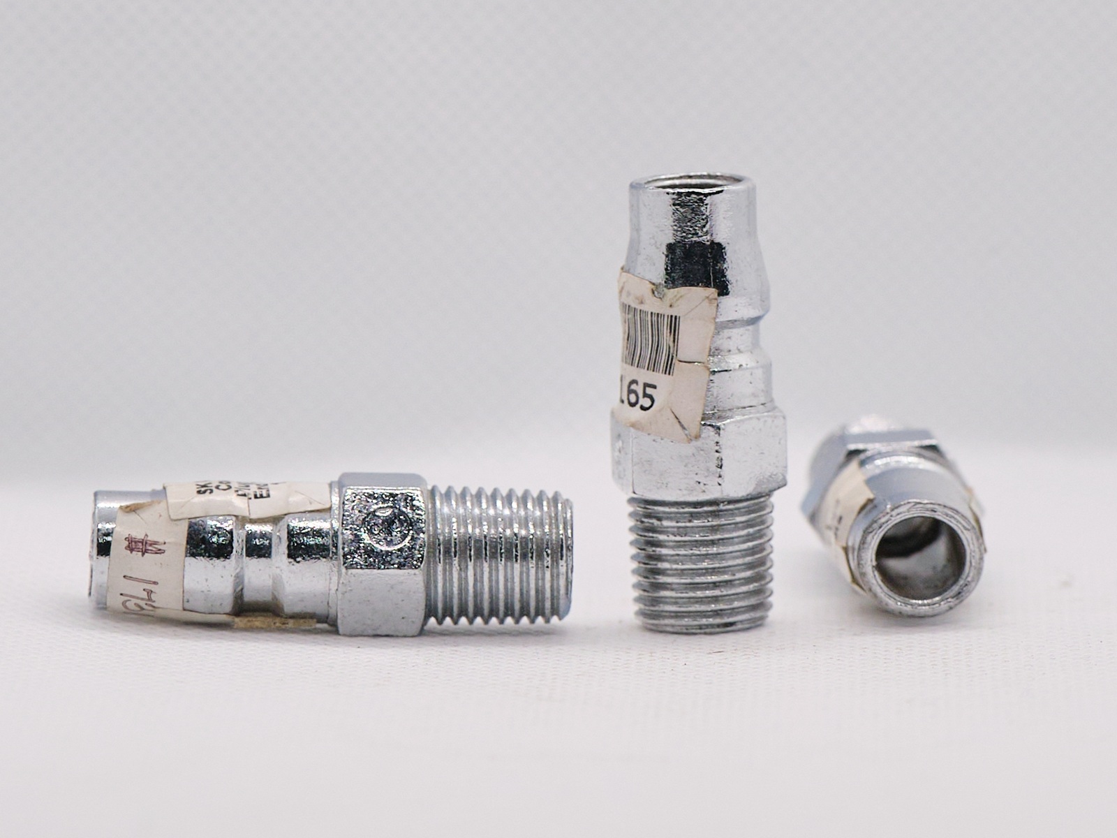 QUICK COUPLER PLUG MALE END